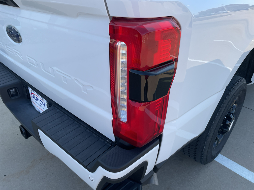 2024 Ford F-250 XL photo 13