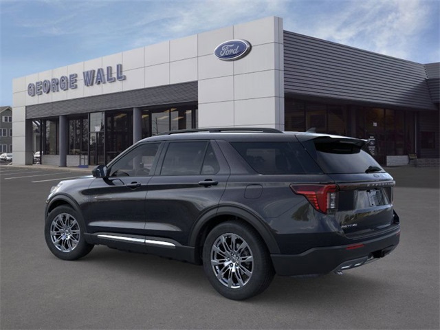 2025 Ford Explorer photo 4