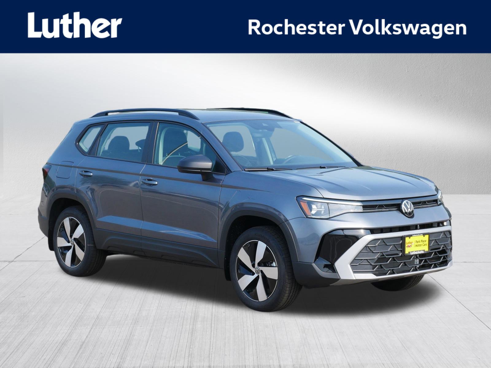 2025 Volkswagen Taos S's photo