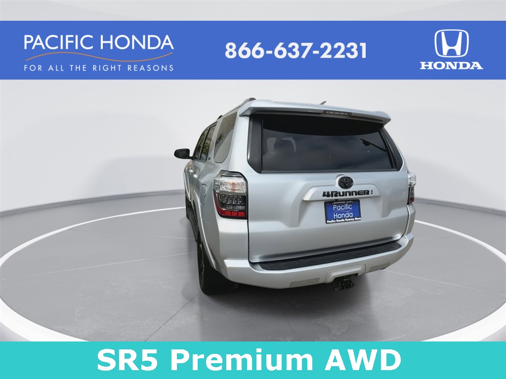 2020 Toyota 4Runner SR5 Premium photo 7