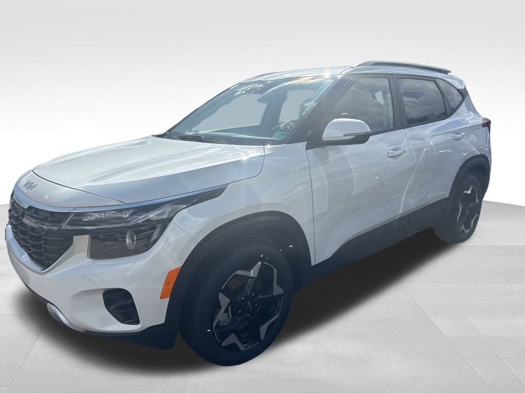 2024 Kia Seltos SX photo 8