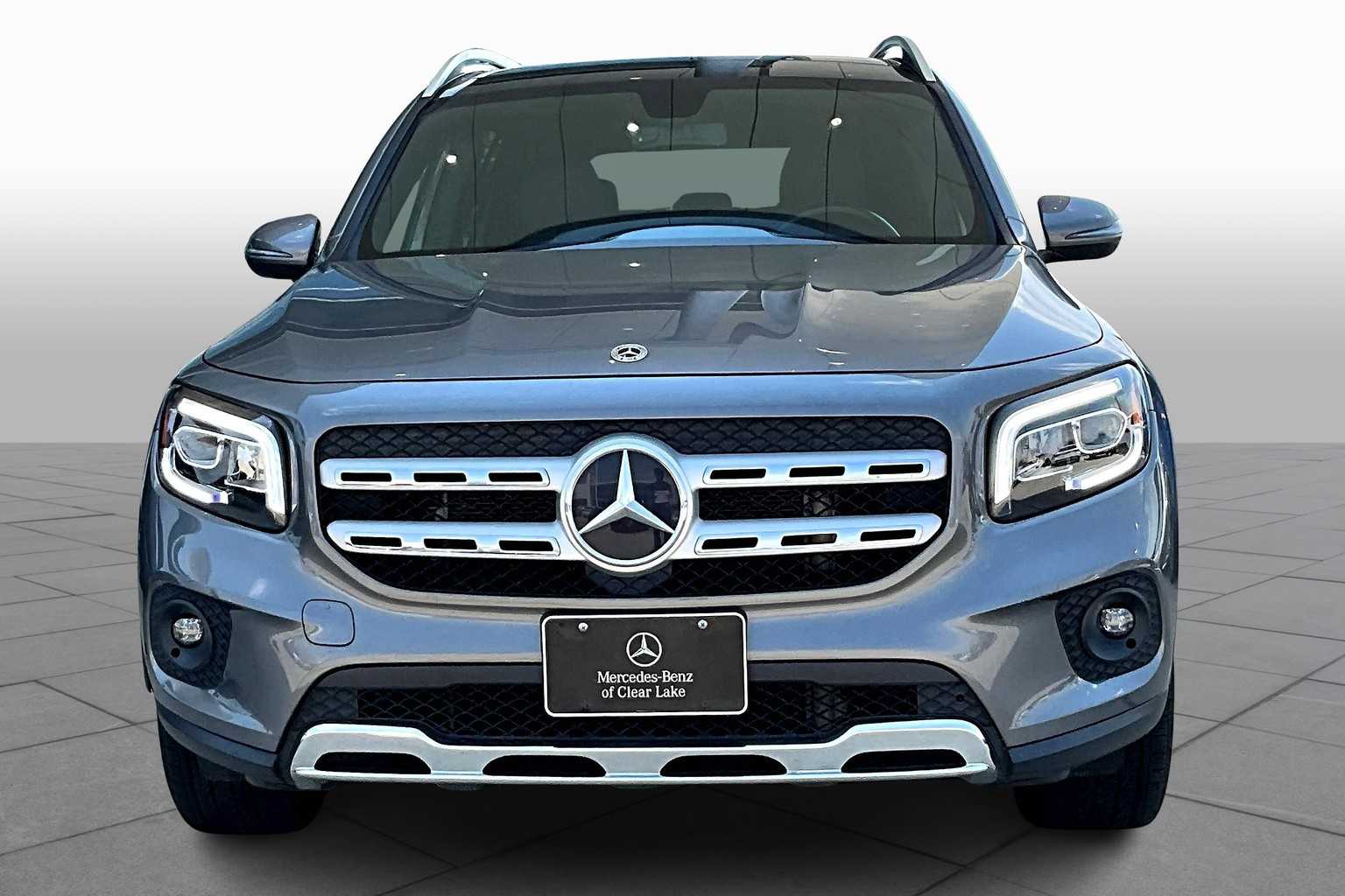 2022 Mercedes Benz GLB 250 4MATIC photo 3