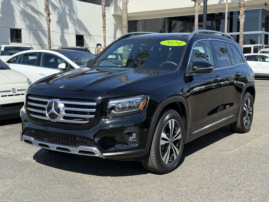 2024 Mercedes Benz GLB 250 photo 3