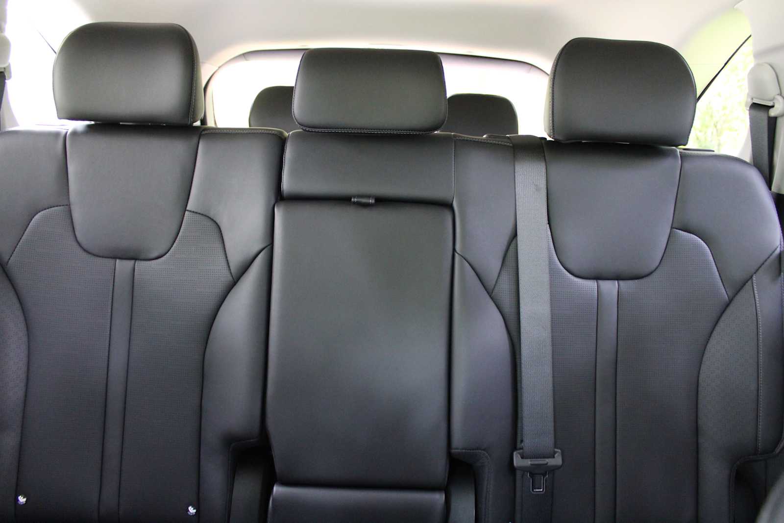 2025 Kia Sorento S photo 45