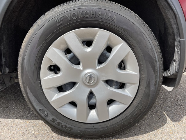 2020 Nissan Rogue Sport S photo 8