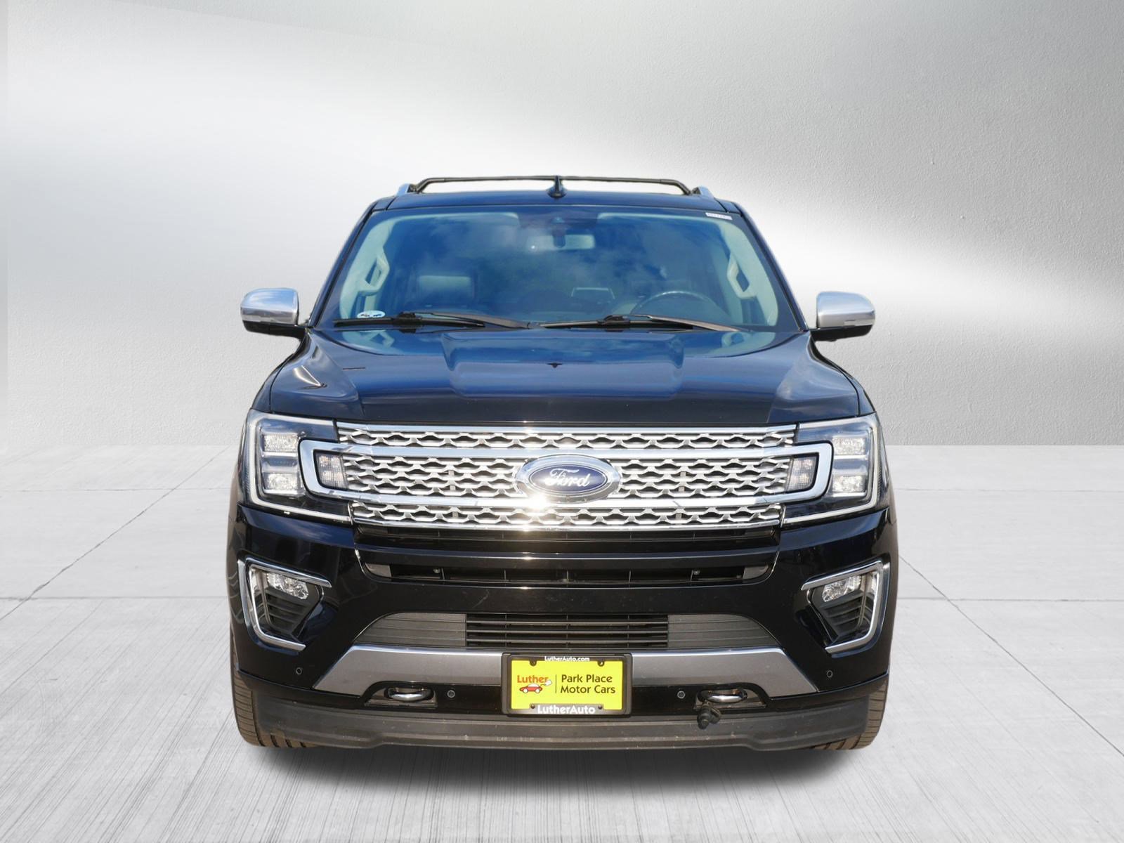 2018 Ford Expedition Platinum photo 2