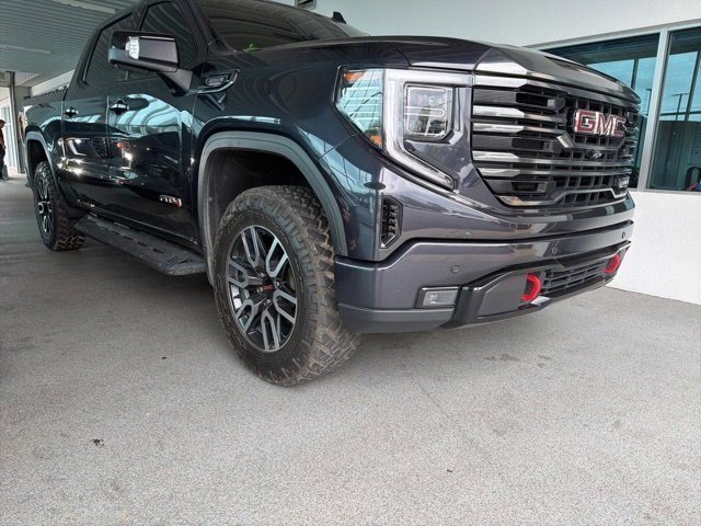 2023 GMC Sierra 1500 AT4's photo