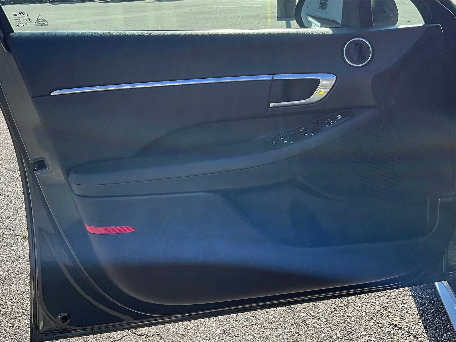 2022 Hyundai Sonata SEL photo 9