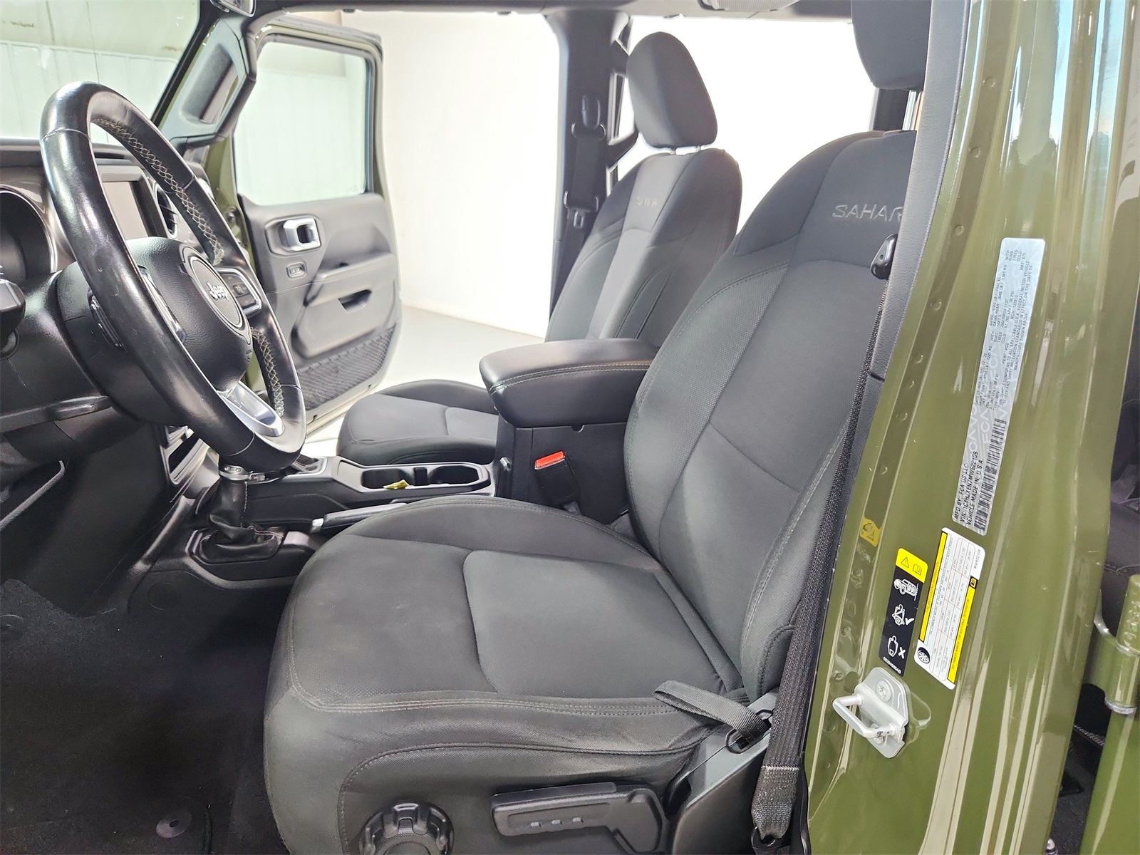 2021 Jeep Wrangler Unlimited Sahara photo 18