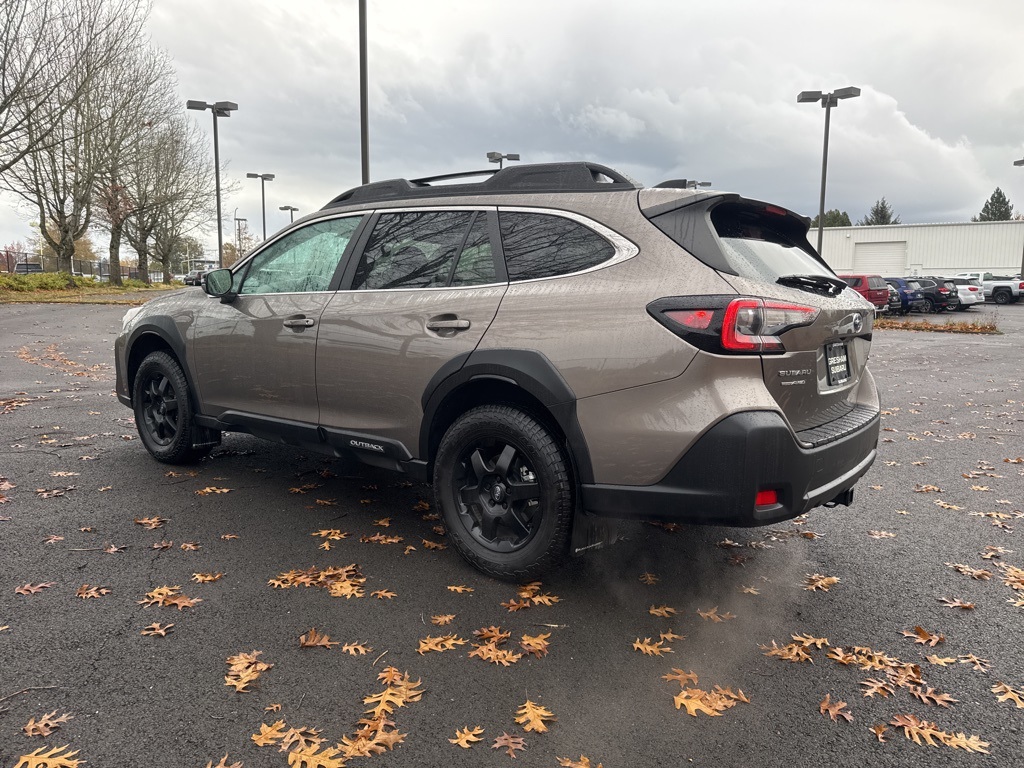 2024 Subaru Outback Premium photo 2