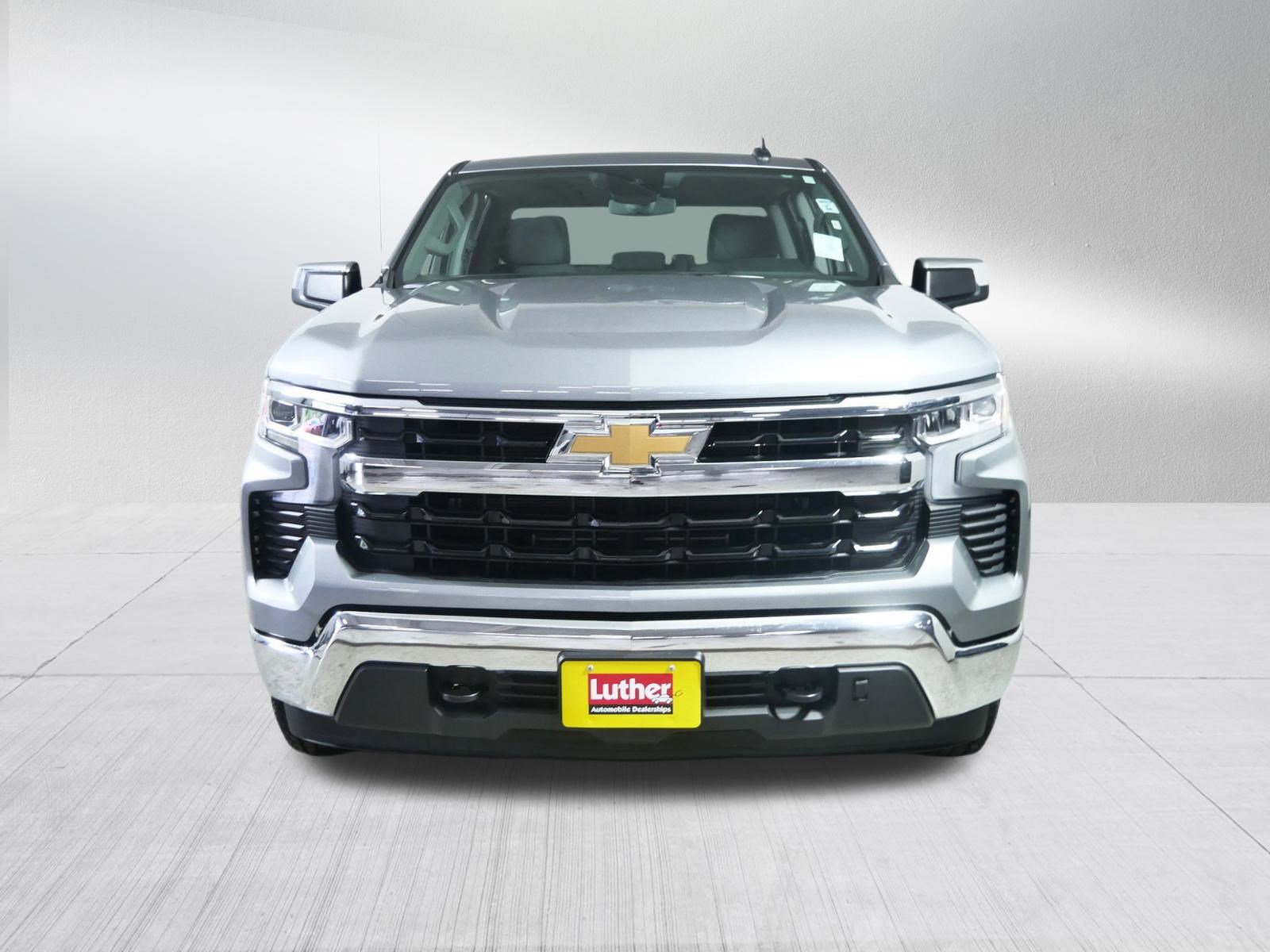 Used 2024 Chevrolet Silverado 1500 LT with VIN 1GCPDKEK6RZ154620 for sale in Brooklyn Center, Minnesota