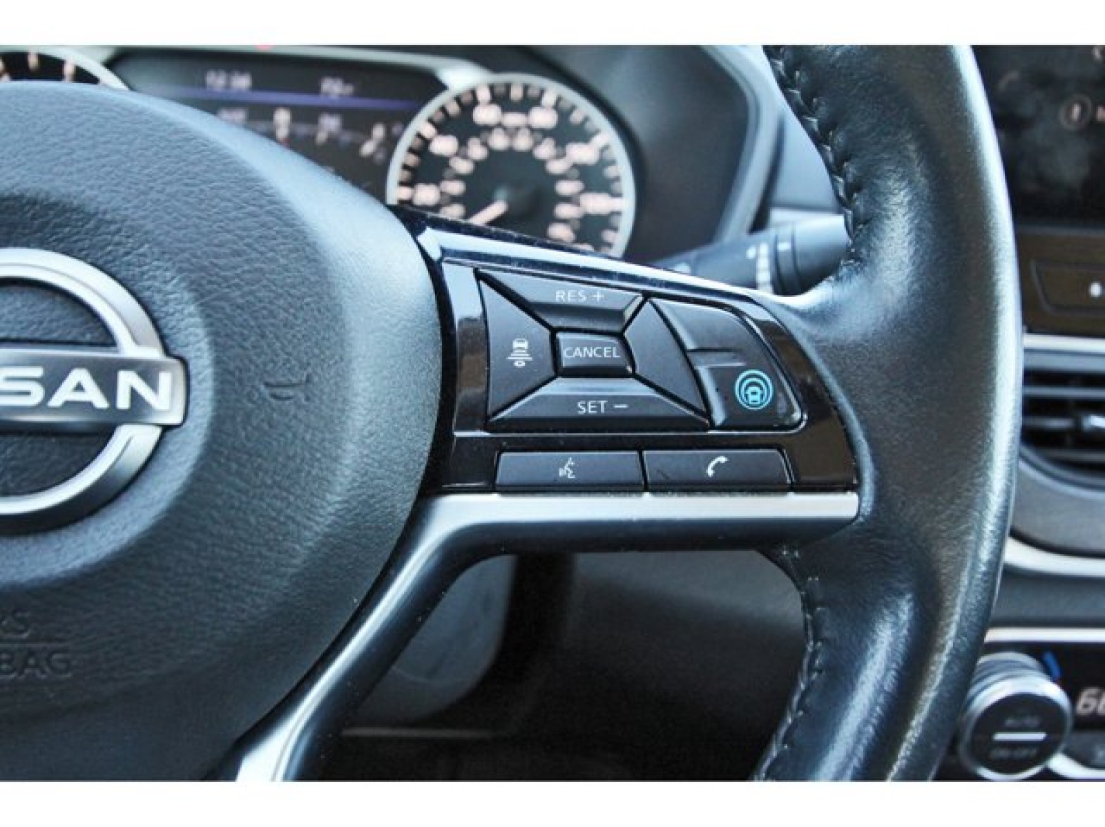 2023 Nissan Altima 2.5 SL  at Robbins Nissan