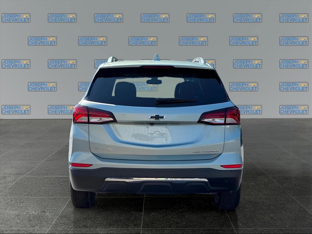 2022 Chevrolet Equinox Premier photo 5