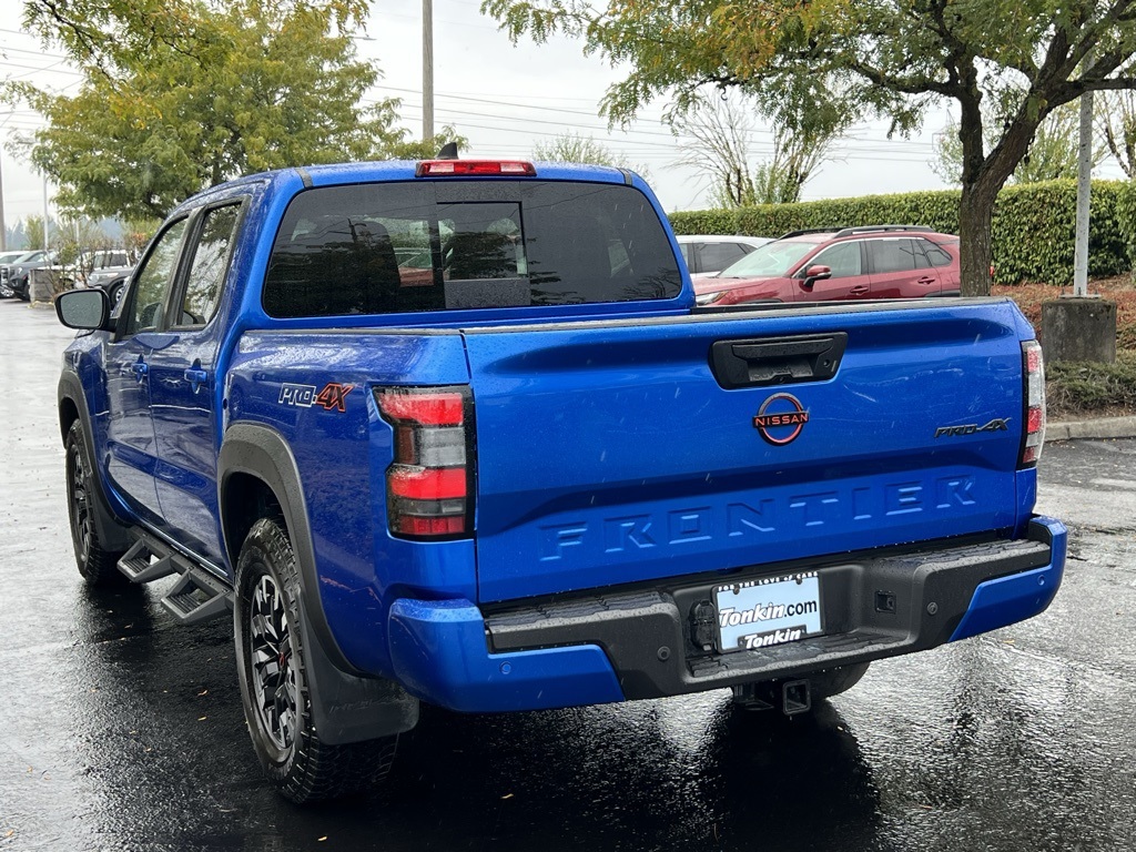 2024 Nissan Frontier PRO-4X photo 3