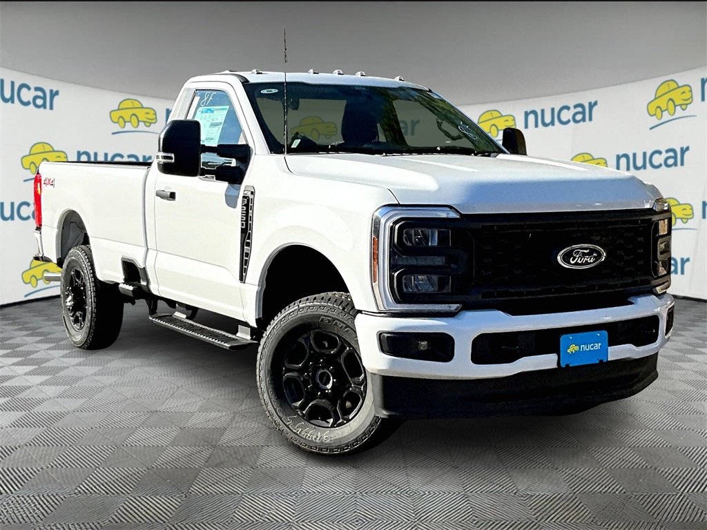 2026 Ford F-250 Super Duty XL's photo