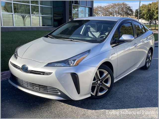 2019 Toyota Prius Limited's photo