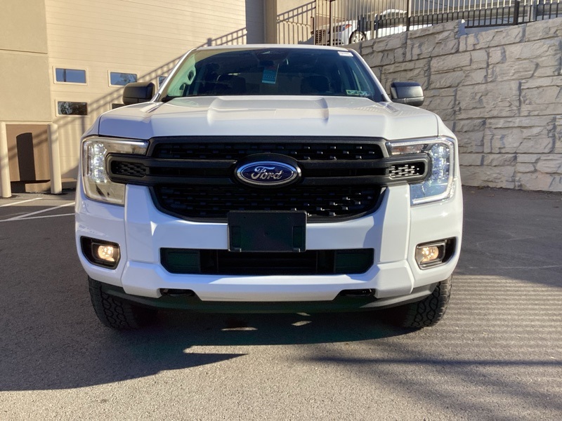 2025 Ford Ranger XL photo 2