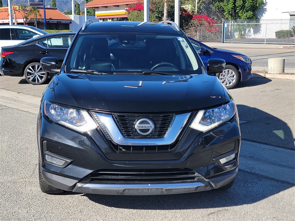Used 2018 Nissan Rogue SL with VIN JN8AT2MV4JW320664 for sale in San Fernando, CA