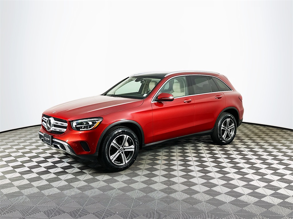 2021 Mercedes Benz GLC 300 4MATIC photo 2