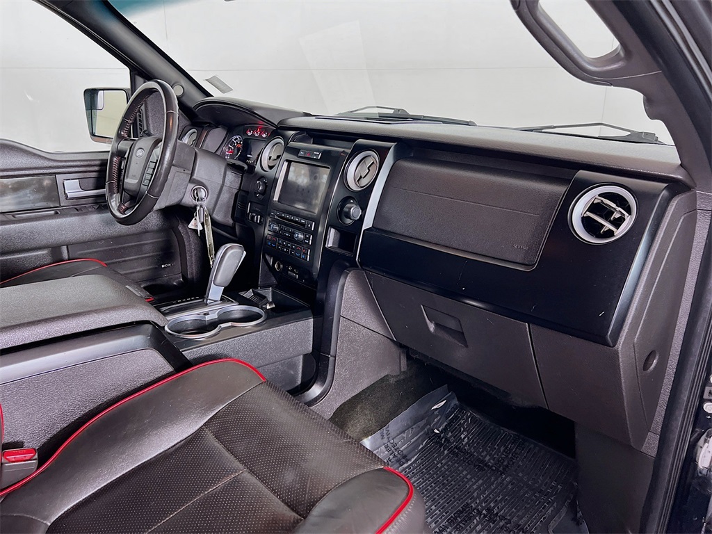 2012 Ford F-150 FX4 photo 27