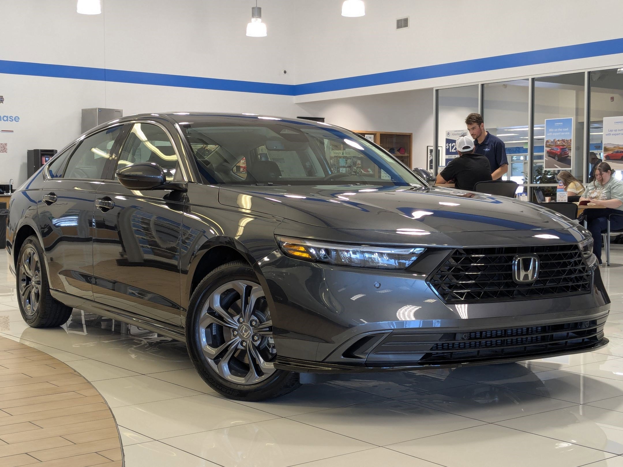 2025 Honda Accord Hybrid EX-L photo 2