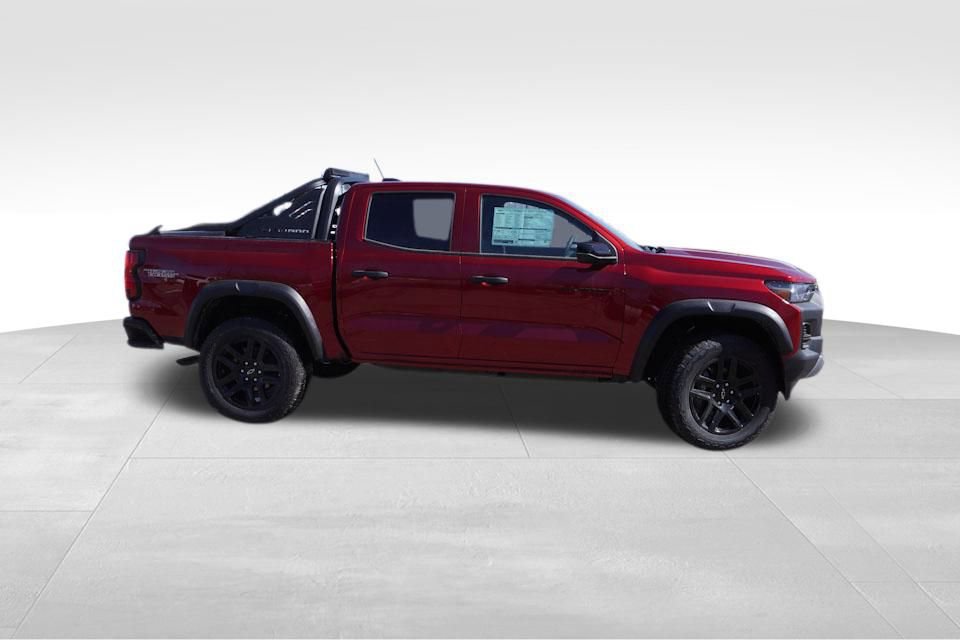 2025 Chevrolet Colorado Trail Boss photo 3