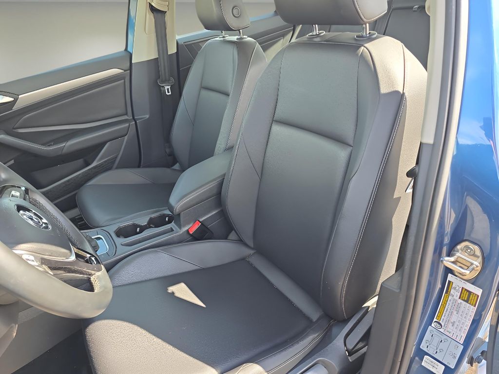2019 Volkswagen Jetta SE photo 13
