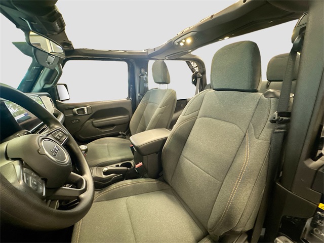 2025 Jeep Wrangler Sport photo 15