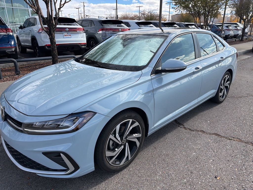 2026 Volkswagen Jetta 1.5T SEL photo 2