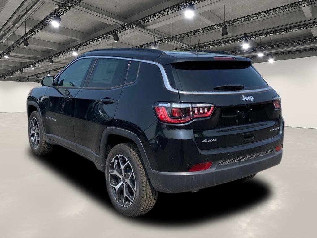 2025 Jeep Compass Limited photo 3