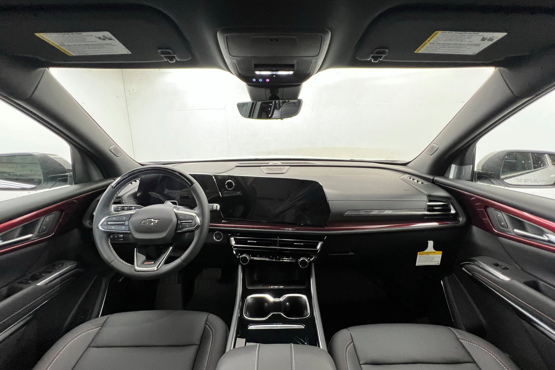 2026 Chevrolet Traverse Z71 photo 9