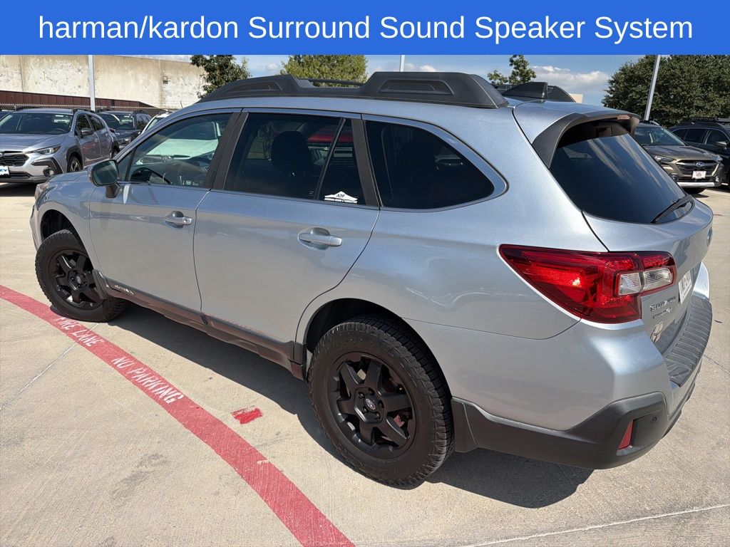 2018 Subaru Outback 3.6R Limited photo 4