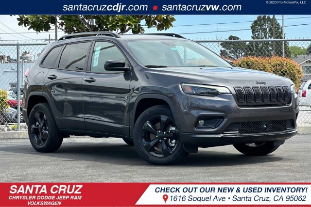 2023 Jeep Cherokee Altitude Lux