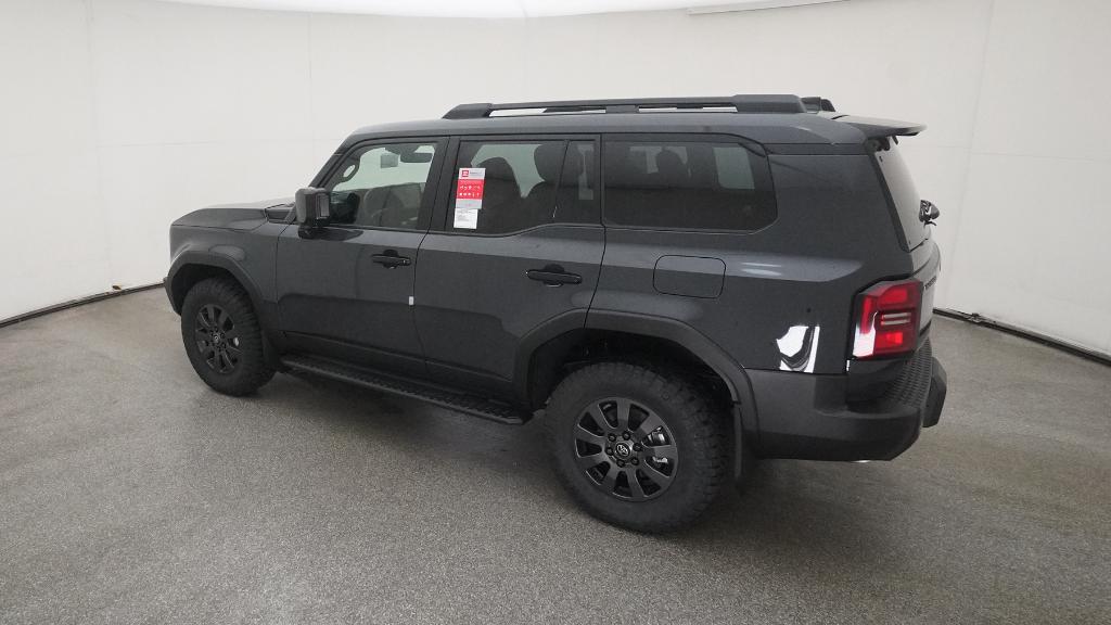 2025 Toyota Land Cruiser photo 11