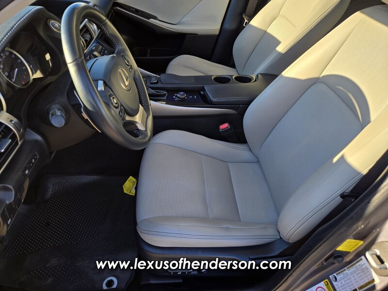 2014 Lexus IS 250 photo 10