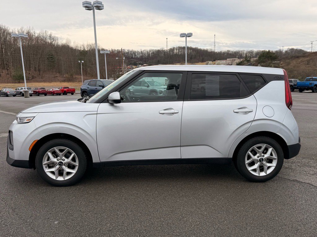 Used 2021 Kia Soul S with VIN KNDJ23AU2M7774703 for sale in Fort Mill, SC