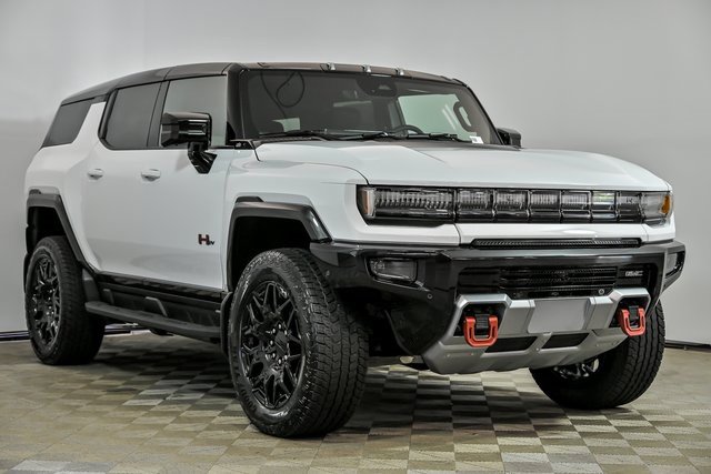 2026 GMC HUMMER EV 2X's photo