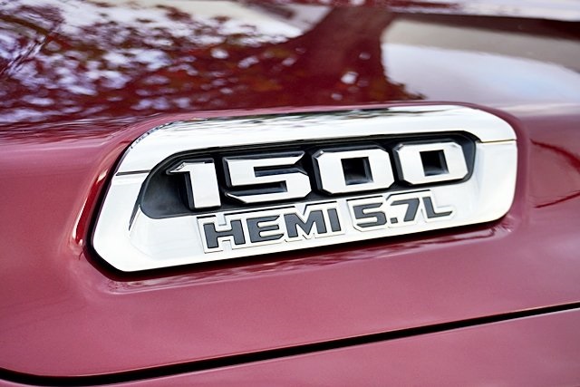 Used 2019 Red Ram Laramie image 12