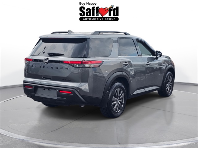 2022 Nissan Pathfinder SV photo 5