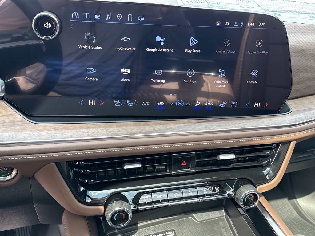 2025 Chevrolet Tahoe High Country photo 3