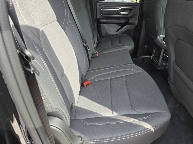2025 Ram 1500 Big Horn photo 24