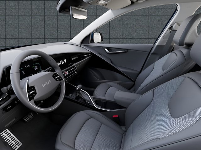 2025 Kia Niro EX Touring photo 2