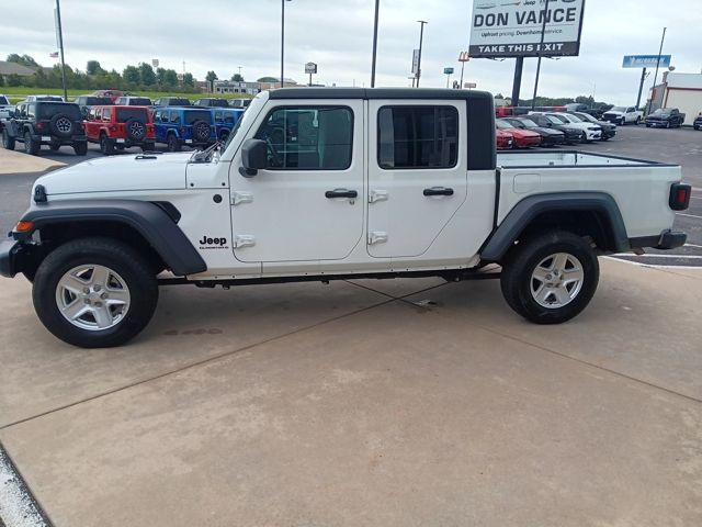 2023 Jeep Gladiator Sport photo 2