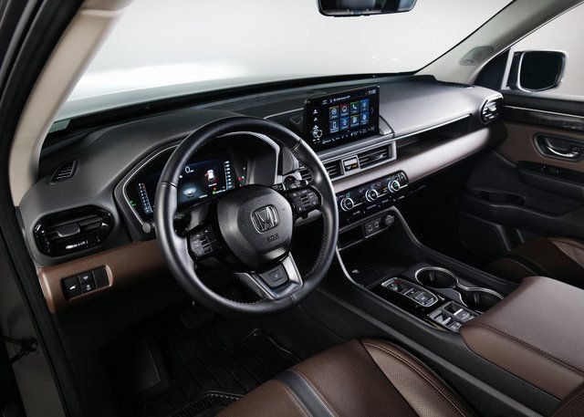 2023 Honda Pilot Elite photo 19