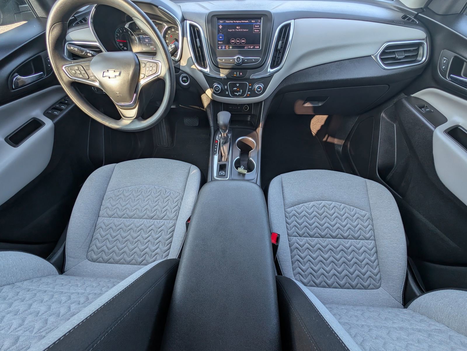 2024 Chevrolet Equinox LS photo 29