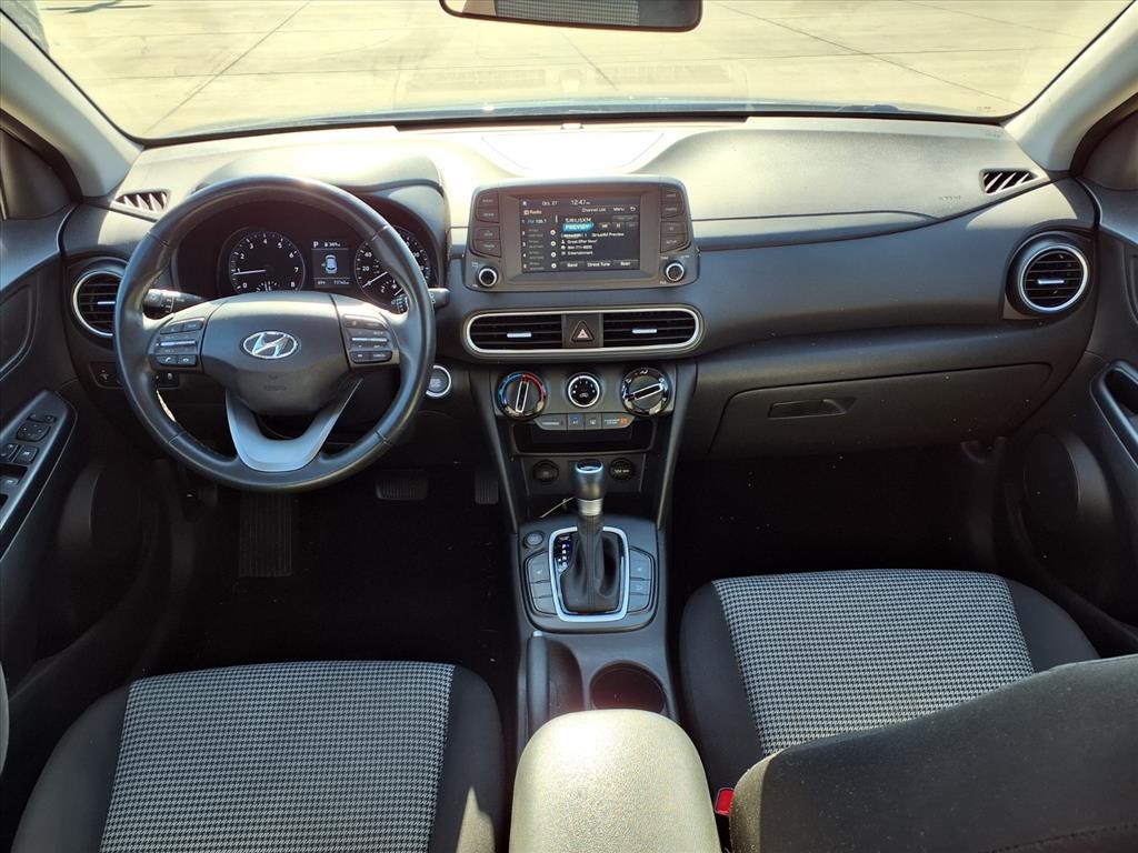 2021 Hyundai Kona SEL photo 4