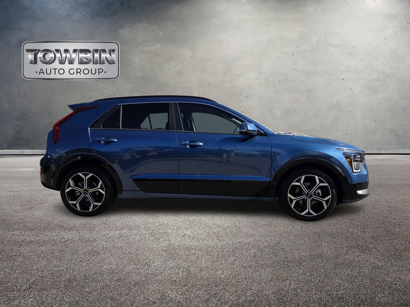2024 Kia Niro SX Touring photo 3