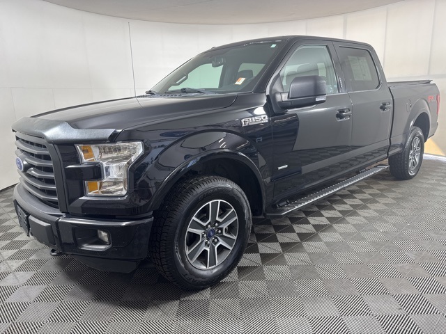 2016 Ford F-150 XLT photo 8