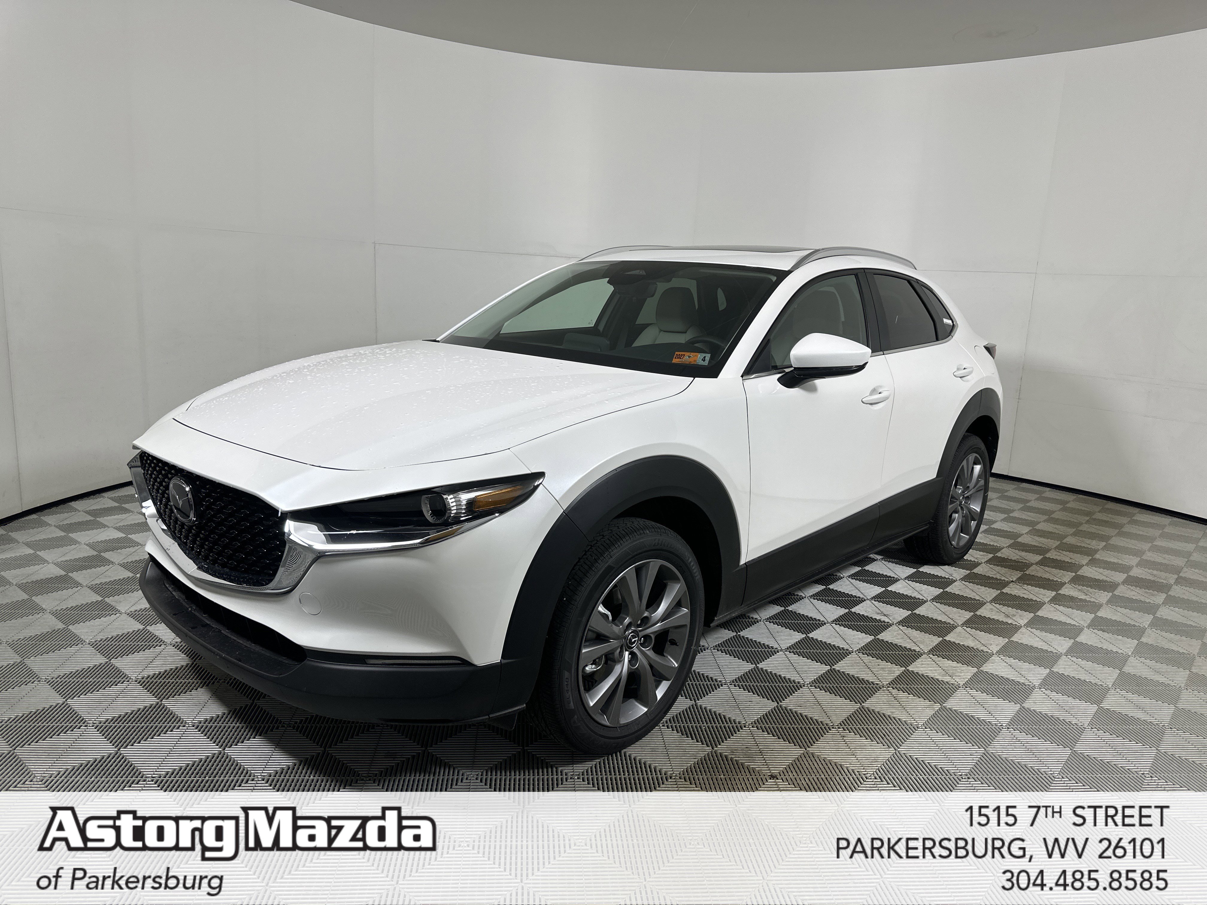 New 2025 Mazda CX-30 2.5 S Preferred AWD SUV in Parkersburg #Z0655