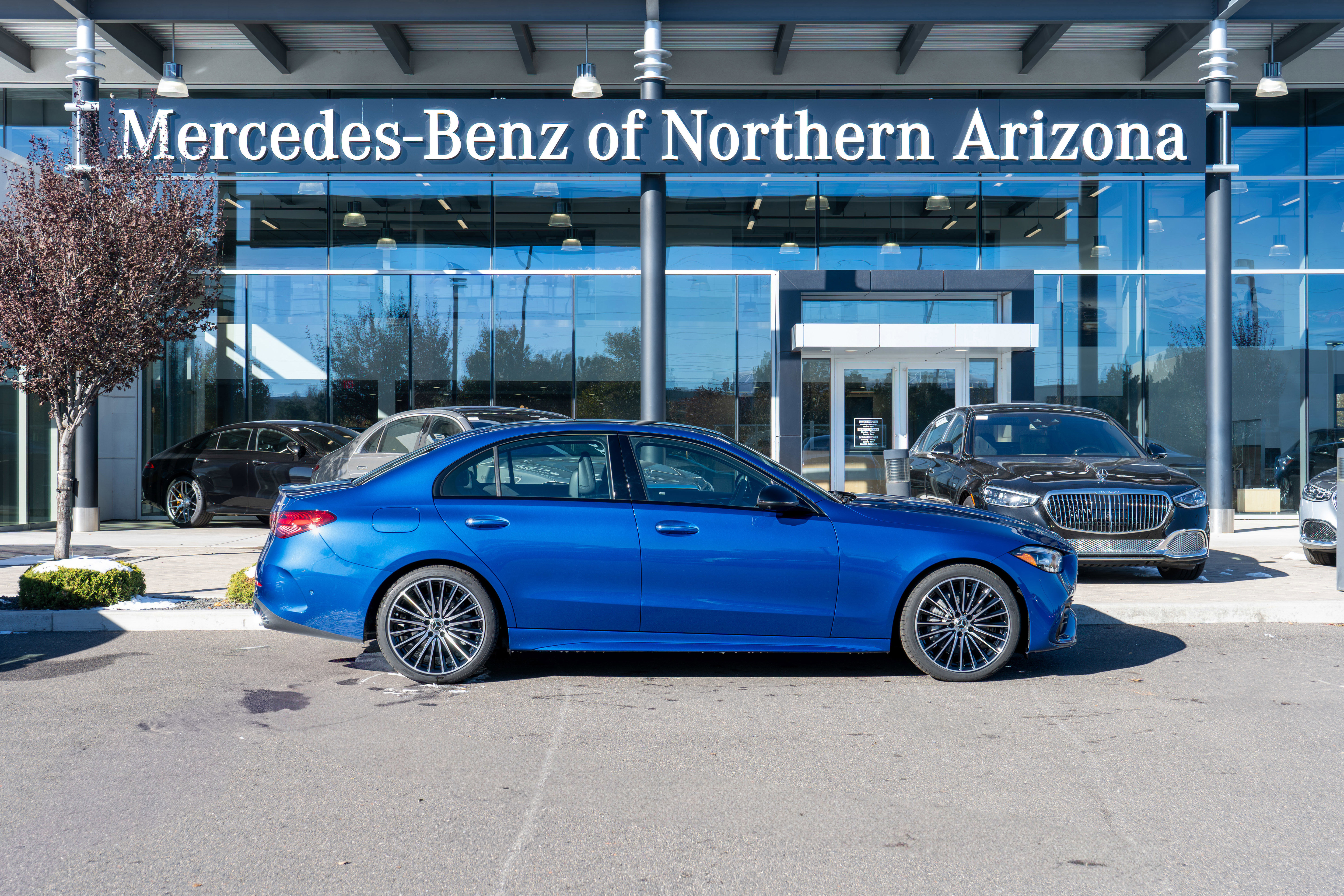 2025 Mercedes-Benz C-Class Sedan C 300's photo